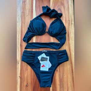 Black Salinas bikini NWT